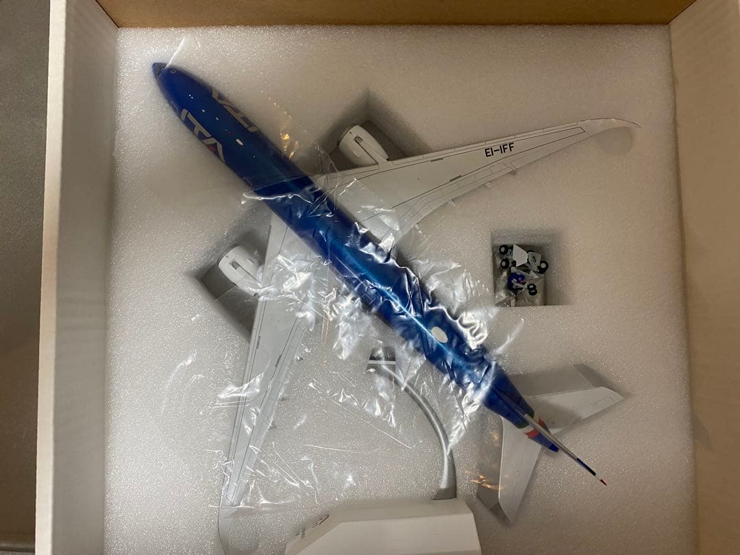 訳ありITA Airways A350 ダイキャストモデル MONZA 100