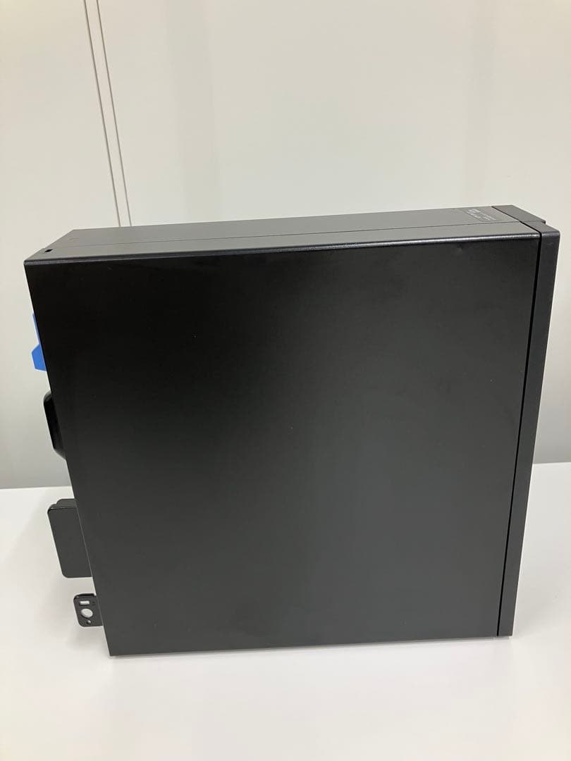 Dell OptiPlex 7070SFF Core i7 第9世代