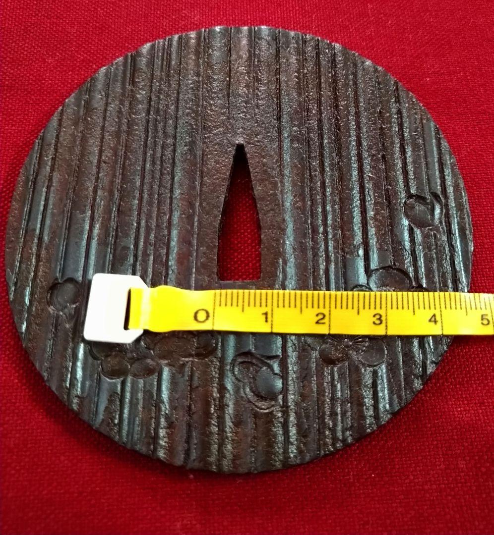 刀鍔(つば)　梅の花　アンティーク