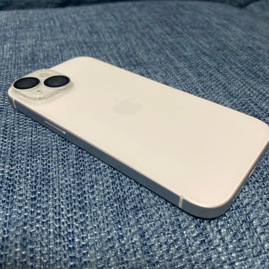 iPhone15 256 / ホワイト/ インカメ不良　Face ID使えます