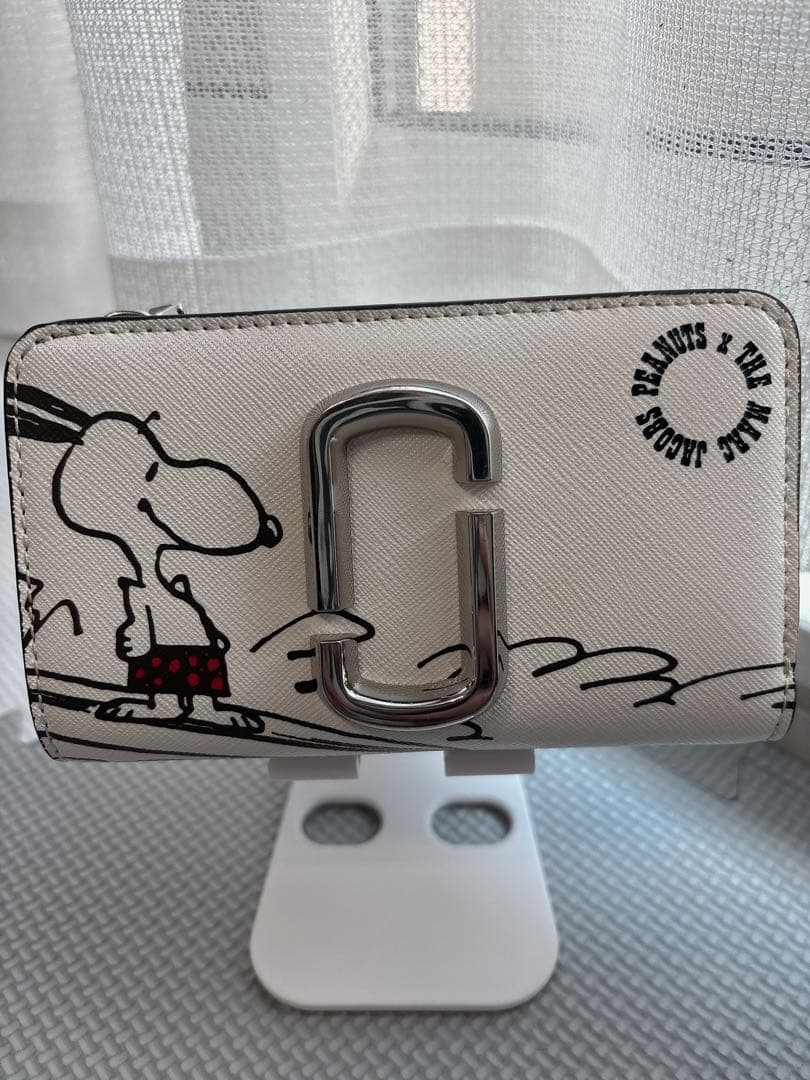 希少⭐️MARC JACOBS 二つ折り財布 PEANUTコラボ スヌーピー