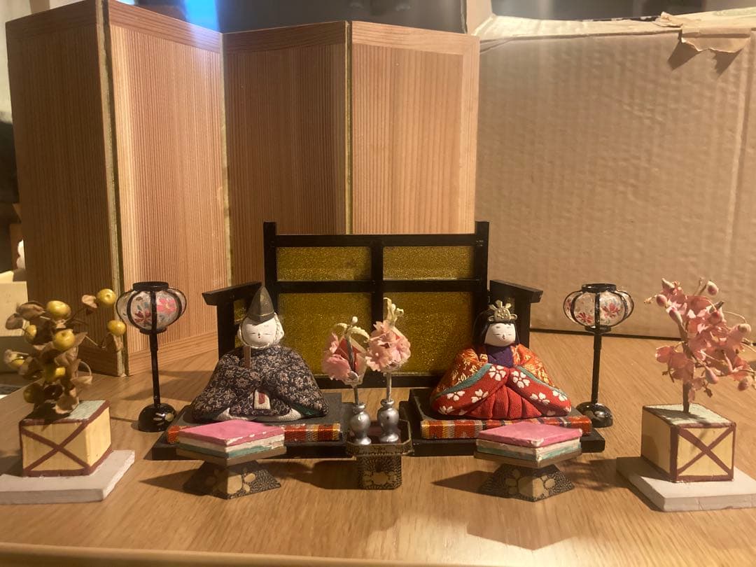 アンティーク小さい木目込み雛人形