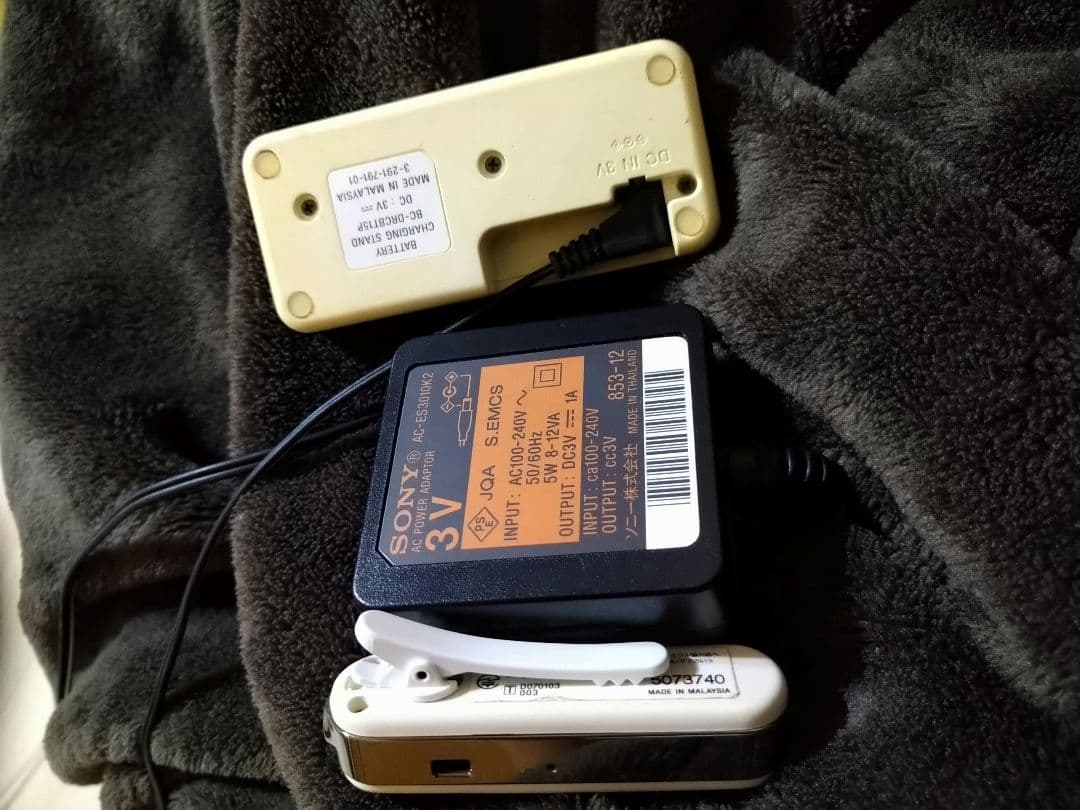 ヘッドホン SONY NW-E405.DRC-BT15P.MDR-EX31BN