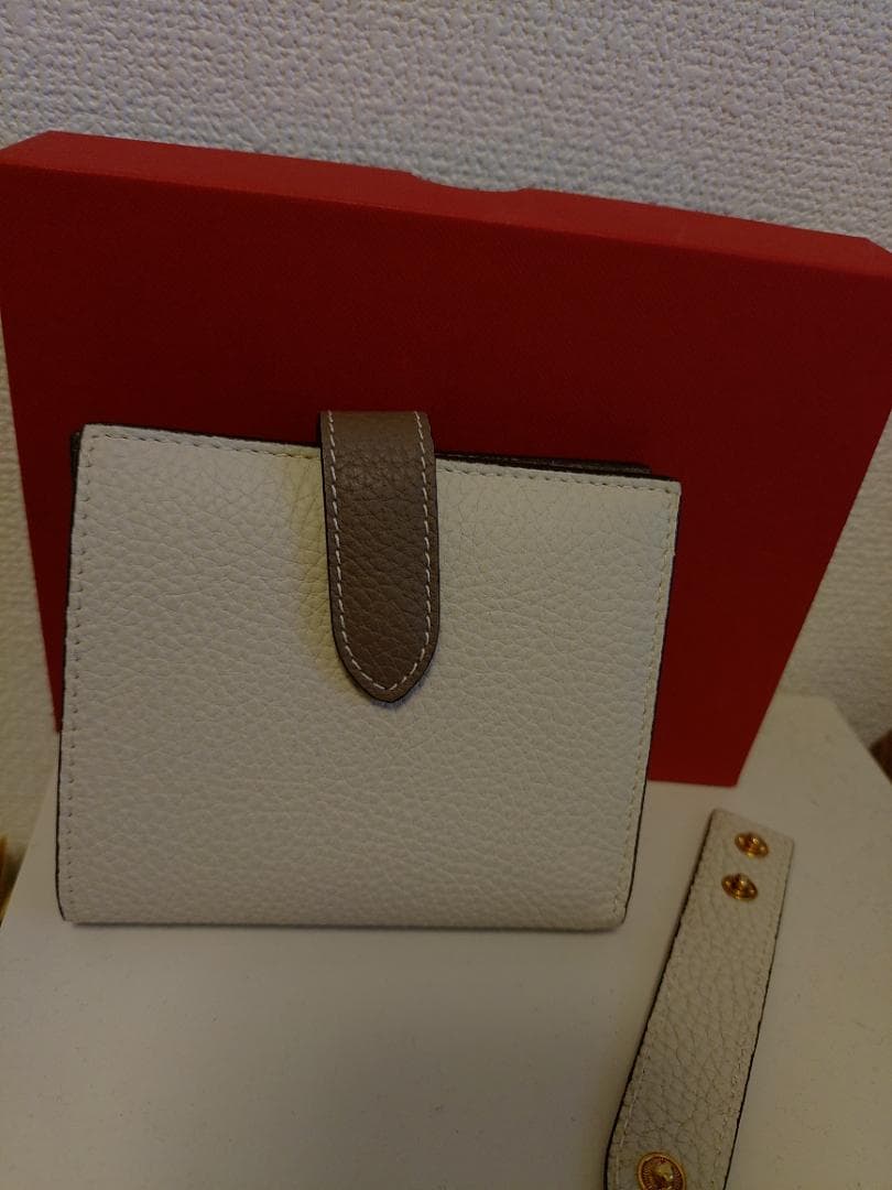 BONAVENTURA　ボナベンチュラ　2つ折り