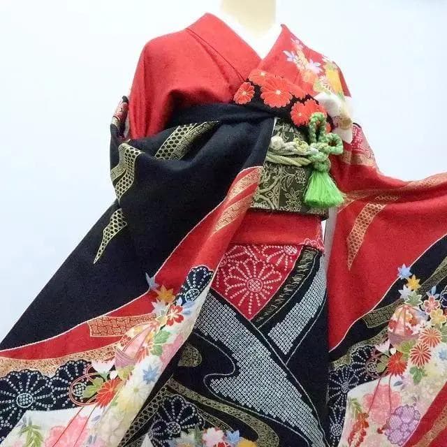 Y2698◇美品 正絹 金駒刺繡 手縫い 成人式 トール・ワイド 振袖 着物