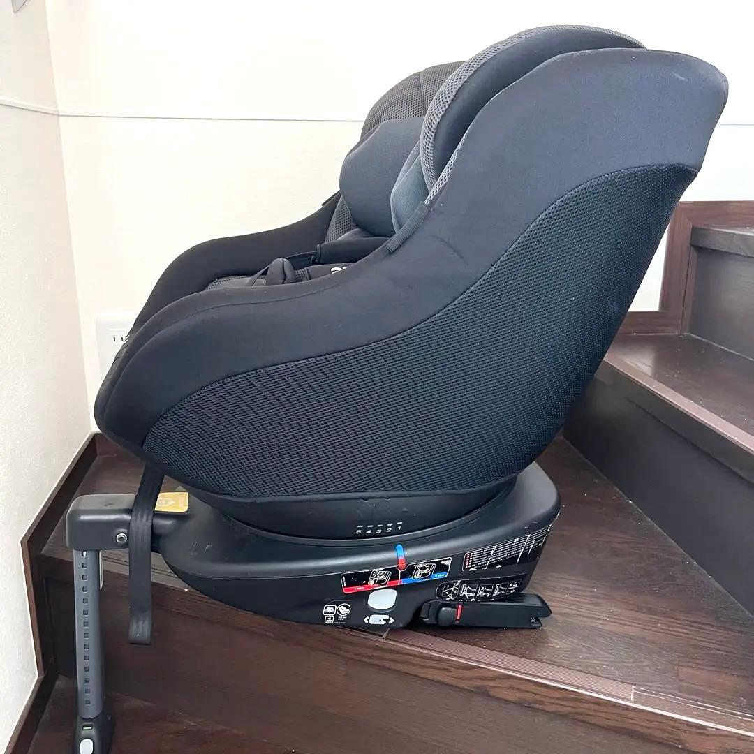 【Joie】ジョイー　アーク360°チャイルドシート　isofix回転式 新生児