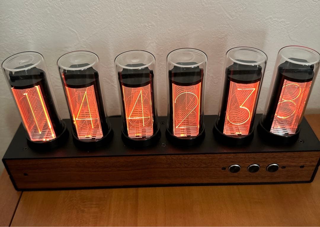 Gixie Clock 置時計