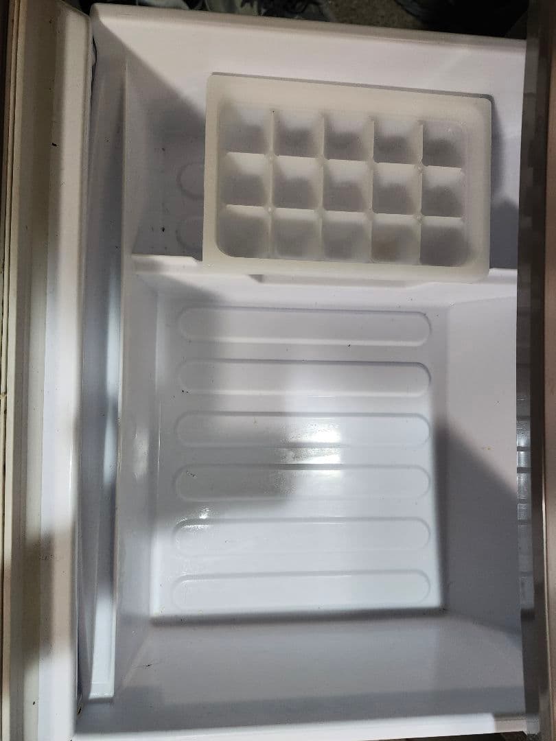 SHARP　冷蔵庫　SJ-D14E　2019年製