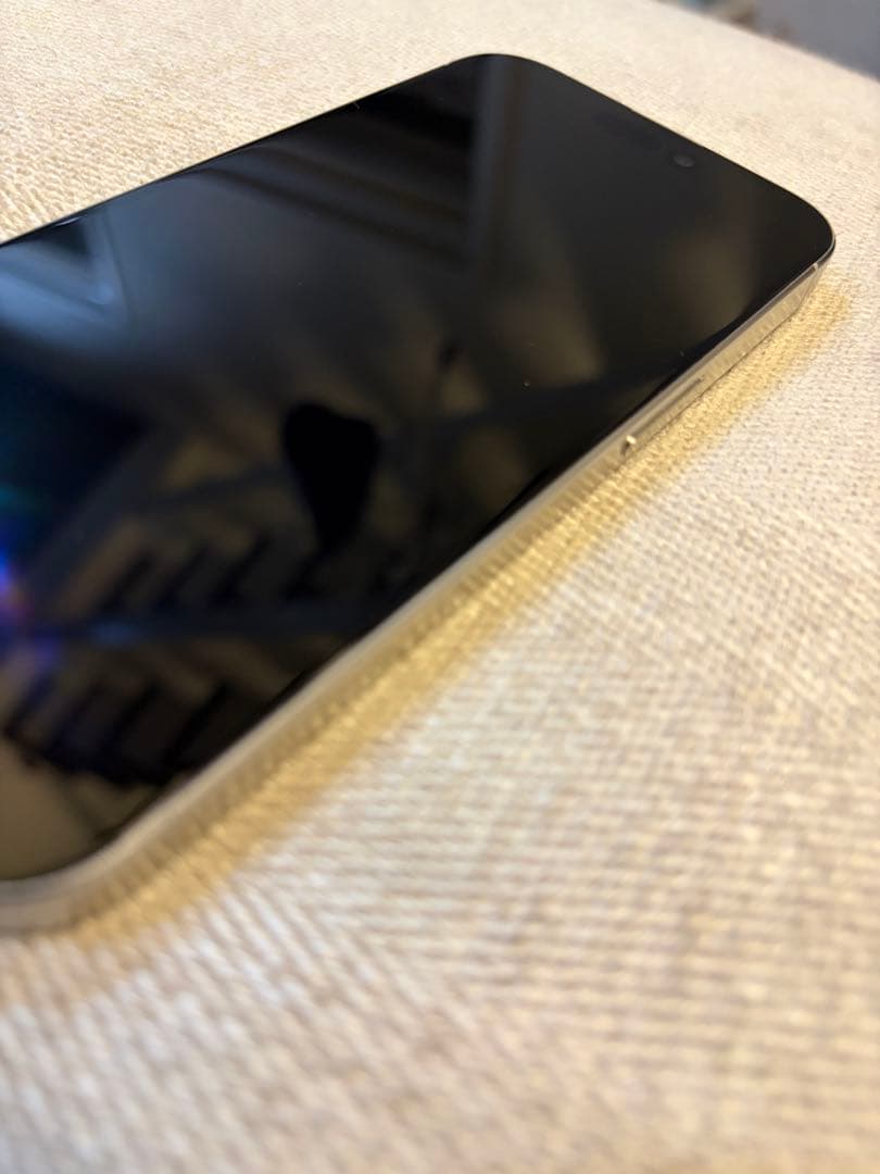 Apple iPhone 15 Pro 本体 256GB