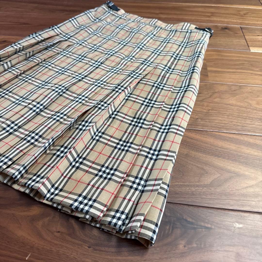 【虎】BURBERRYLondon バーバリーロンドン　チェック柄スカート