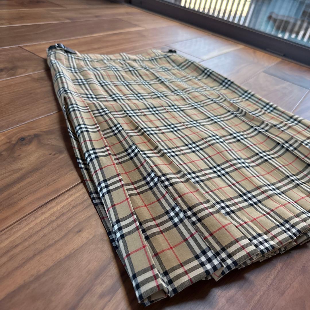 【虎】BURBERRYLondon バーバリーロンドン　チェック柄スカート