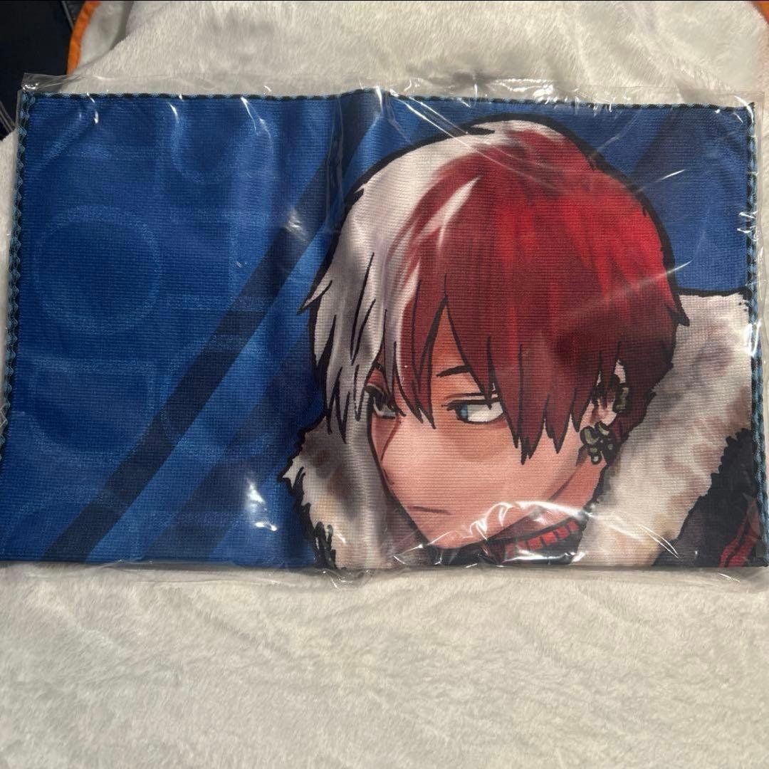 ジャンボうちわ、タオル