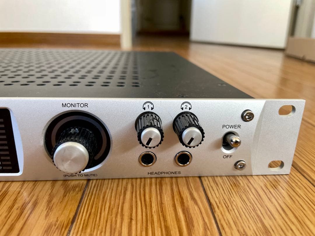 UNIVERSAL AUDIO apollo 8 quad 中古　完動品