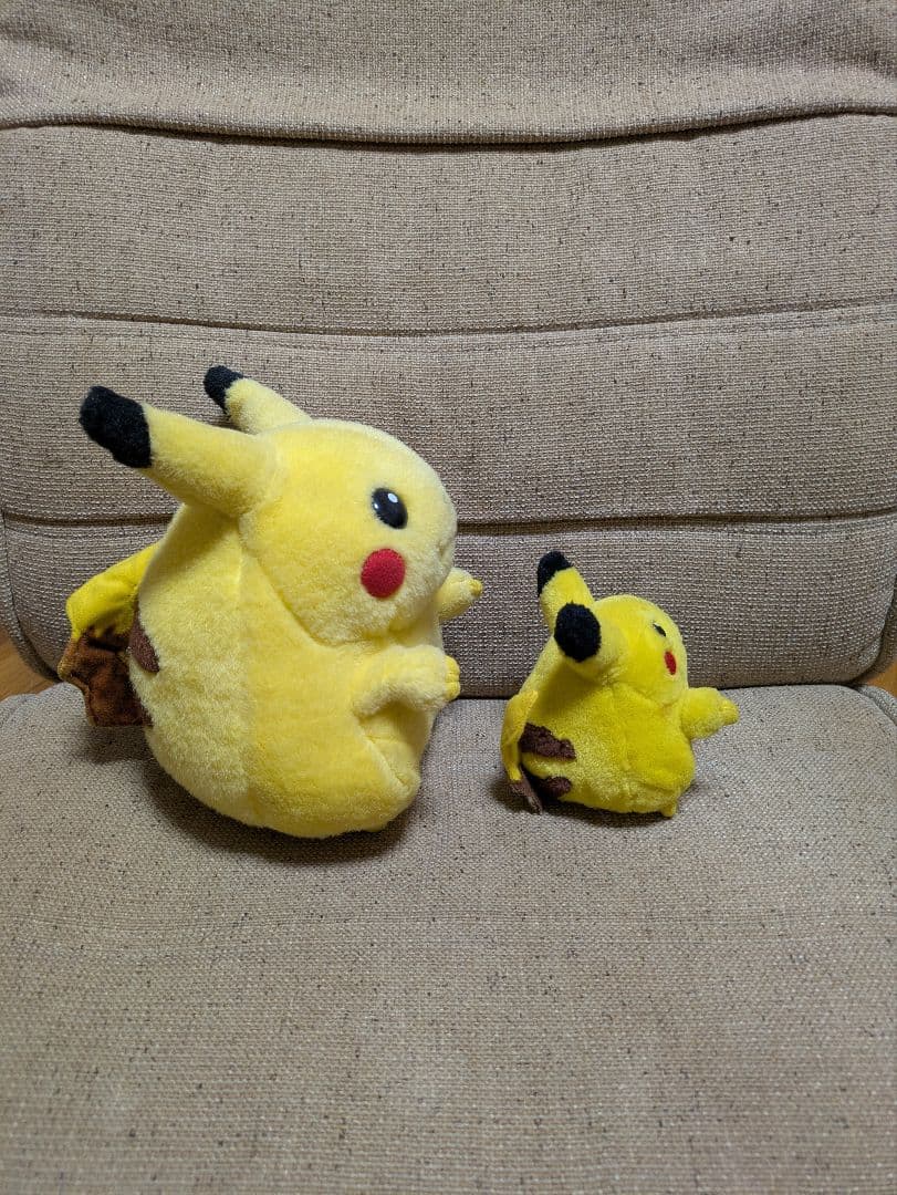 初期TOMY製 おしゃべりピカチュウ　ぬいぐるみ　ポケットモンスター　ポケモン