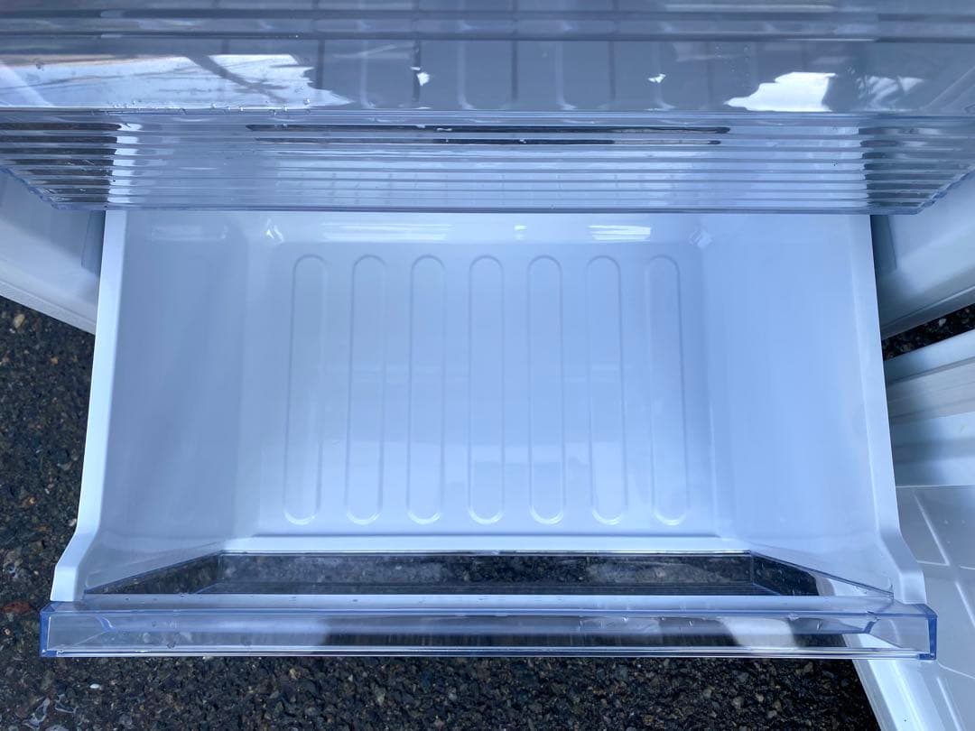 大きめ2ドア冷蔵庫 SHARP / SJ-PD28E-W / 280L 2019