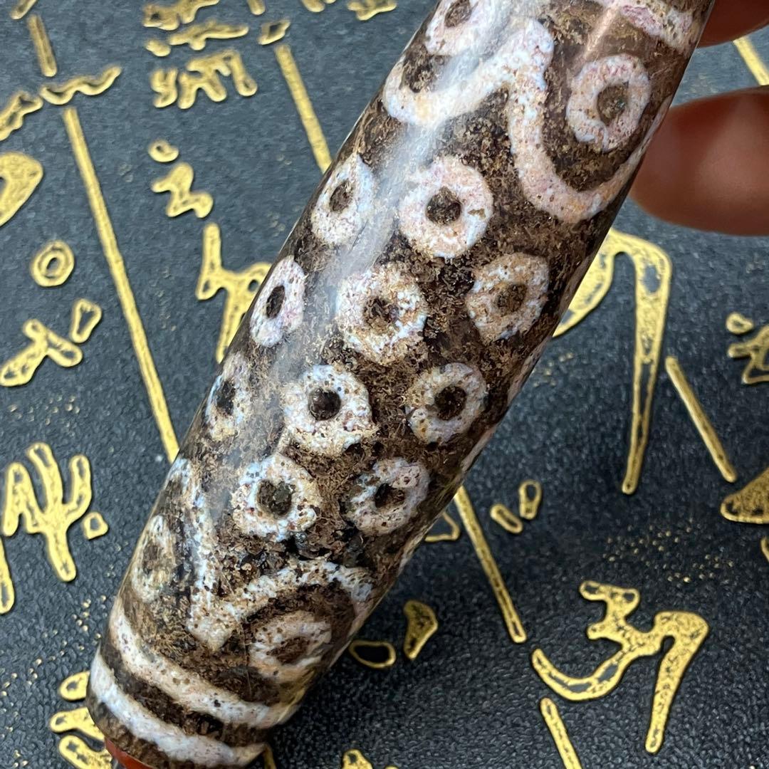 マニアおすすめ　一点物超大きい　紅朱砂 三十六眼天珠ネックレス　喜馬拉雅九頁岩