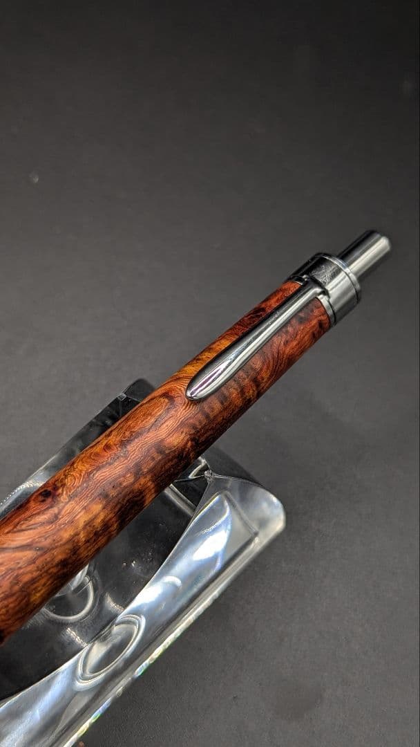 209ペン工房翌檜　サイアミーズローズウッド　瘤杢　木軸シャーペン　ボールペン