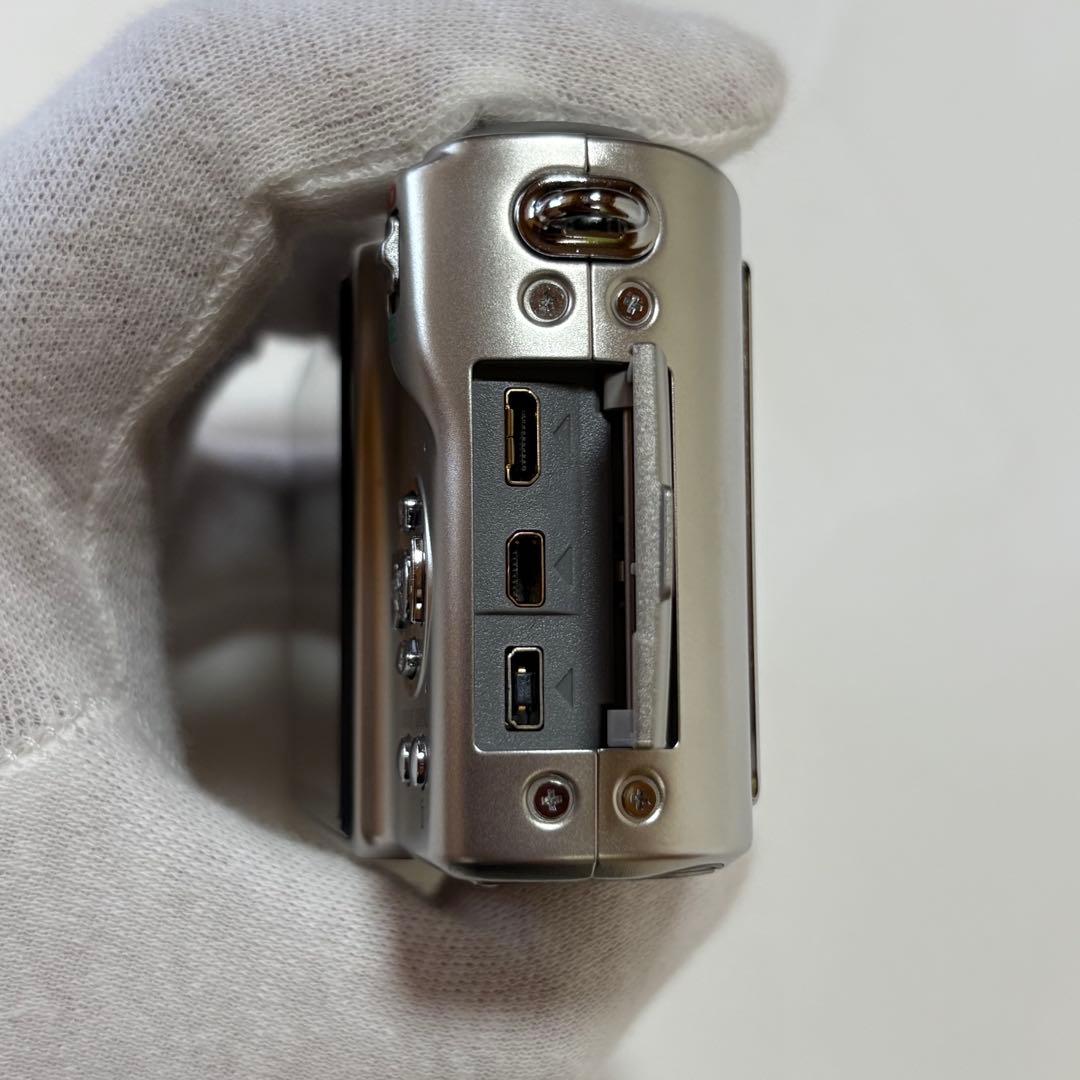 ★美品★ Panasonic デジカメ LUMIX DMC-TZ5 シルバー