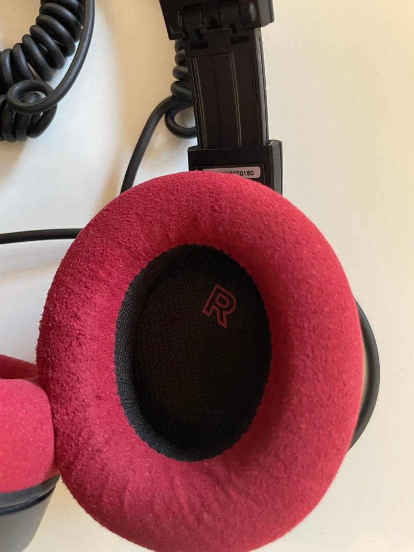 ヘッドホン FOCAL Listen Professional