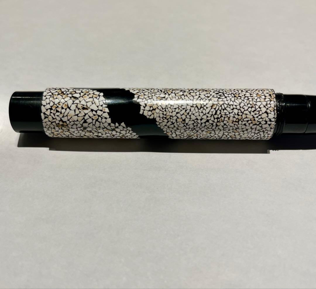 万年筆　大橋堂　植原栄一　　卵殻変わり塗り　エボナイト　ペン先21K 漆