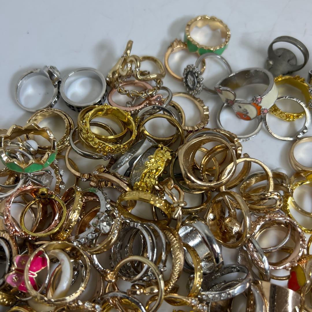 指輪で　色々　1002g 東な8-0110①