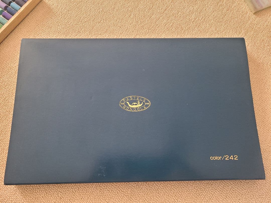 ゴンドラ　ソフトパステル　242　木製ボックス入り