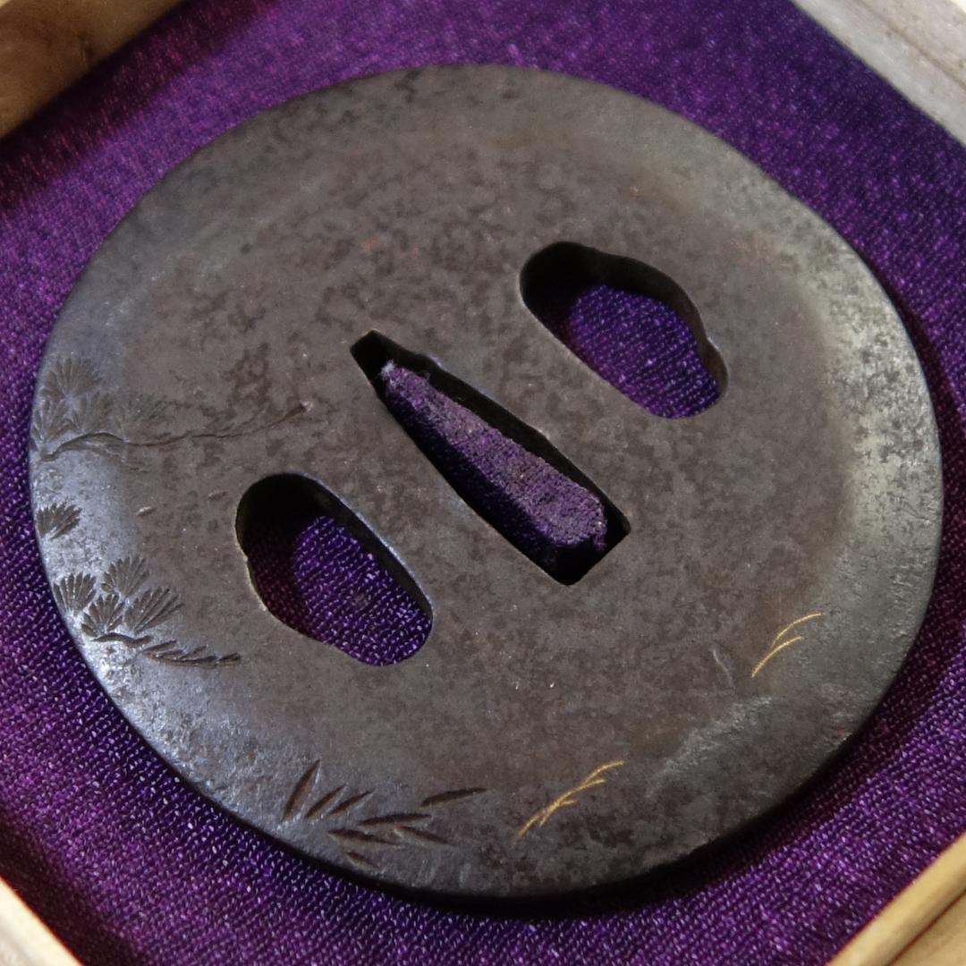 【 太公望図鍔 】 鍔 鐔 鉄地 象嵌 刀装具 武具 骨董 アンティーク