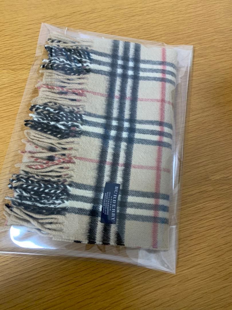 未使用に近い　Burberryマフラー　正規品　カシミヤ100