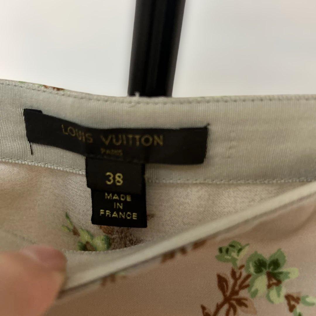 新品未使用　Louis Vuitton 花柄タイトスカート　36サイズ