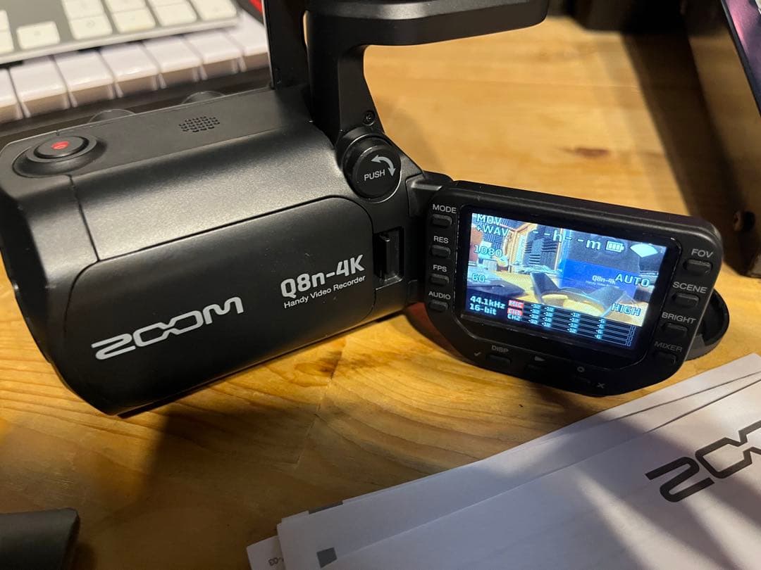 Zoom Q8n-4K ハンディビデオレコーダー　BTA-1 セット