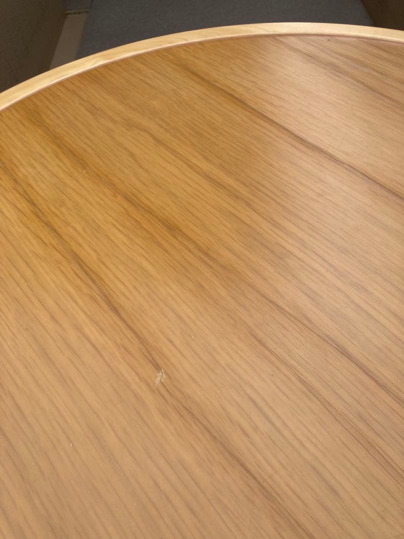 IDC大塚家具　秋田木工　ラウンド　カフェテーブル　ダイニングテーブル　曲木