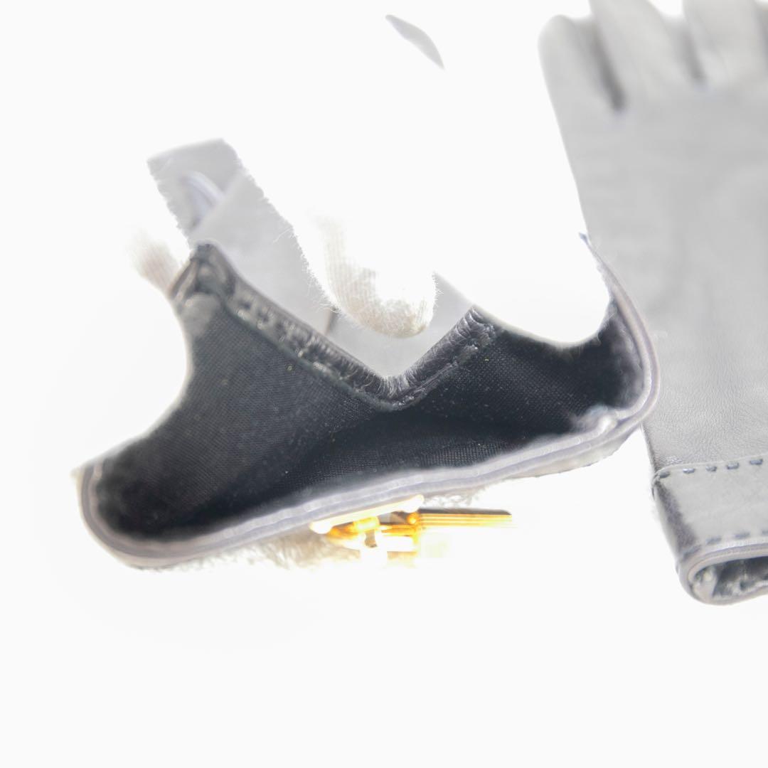 HERMES ブラックレザー手袋 ゴールド金具付き