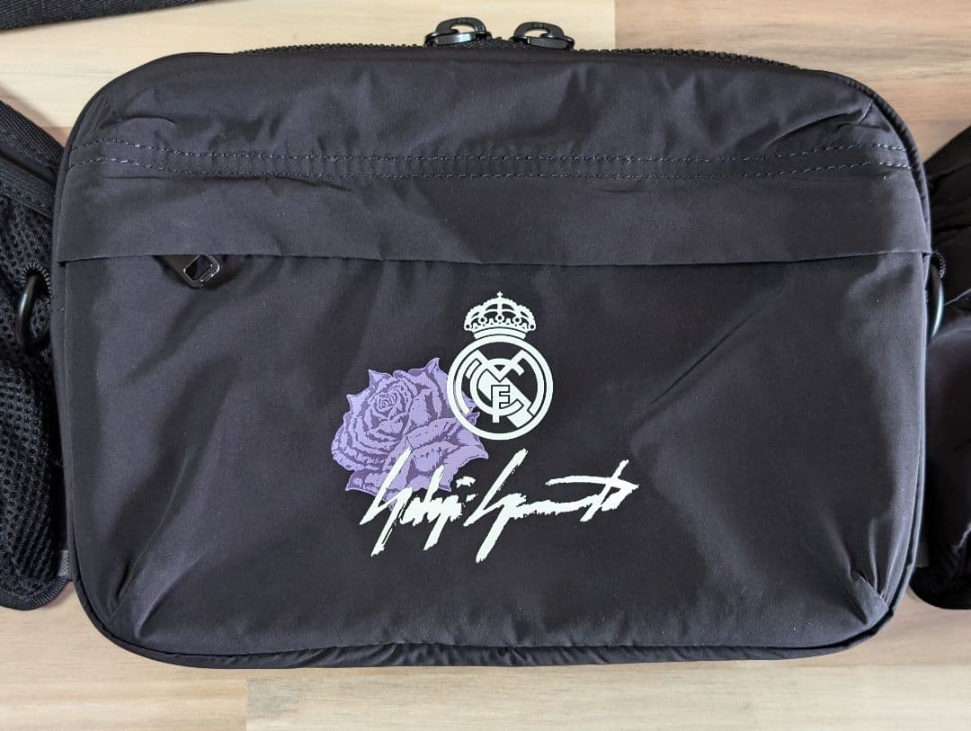 Y-3 ×レアルマドリード　クロスボディバッグ