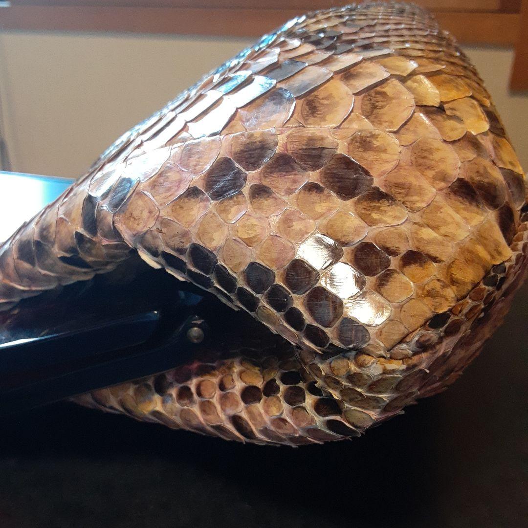 【新品未使用】ヘビ革 クラッチバッグ スネークパターン