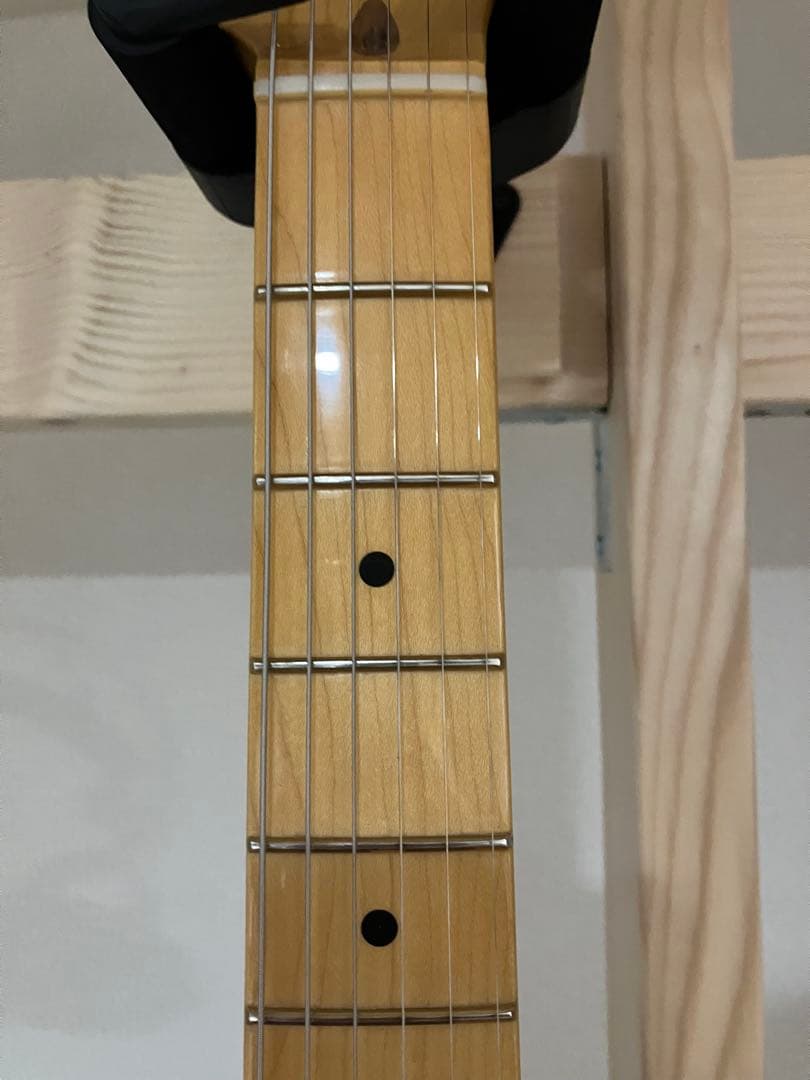再出品　Fender American Professional II ストラト
