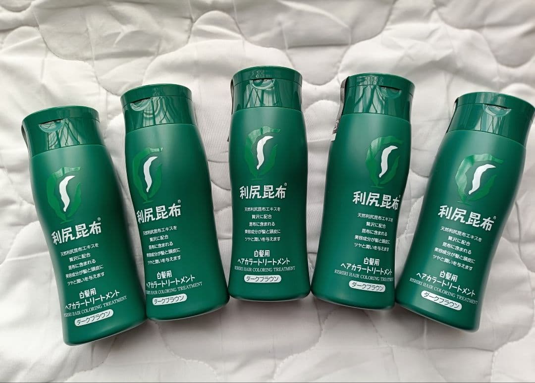 利尻ヘアカラートリートメント(ダークブラウン)