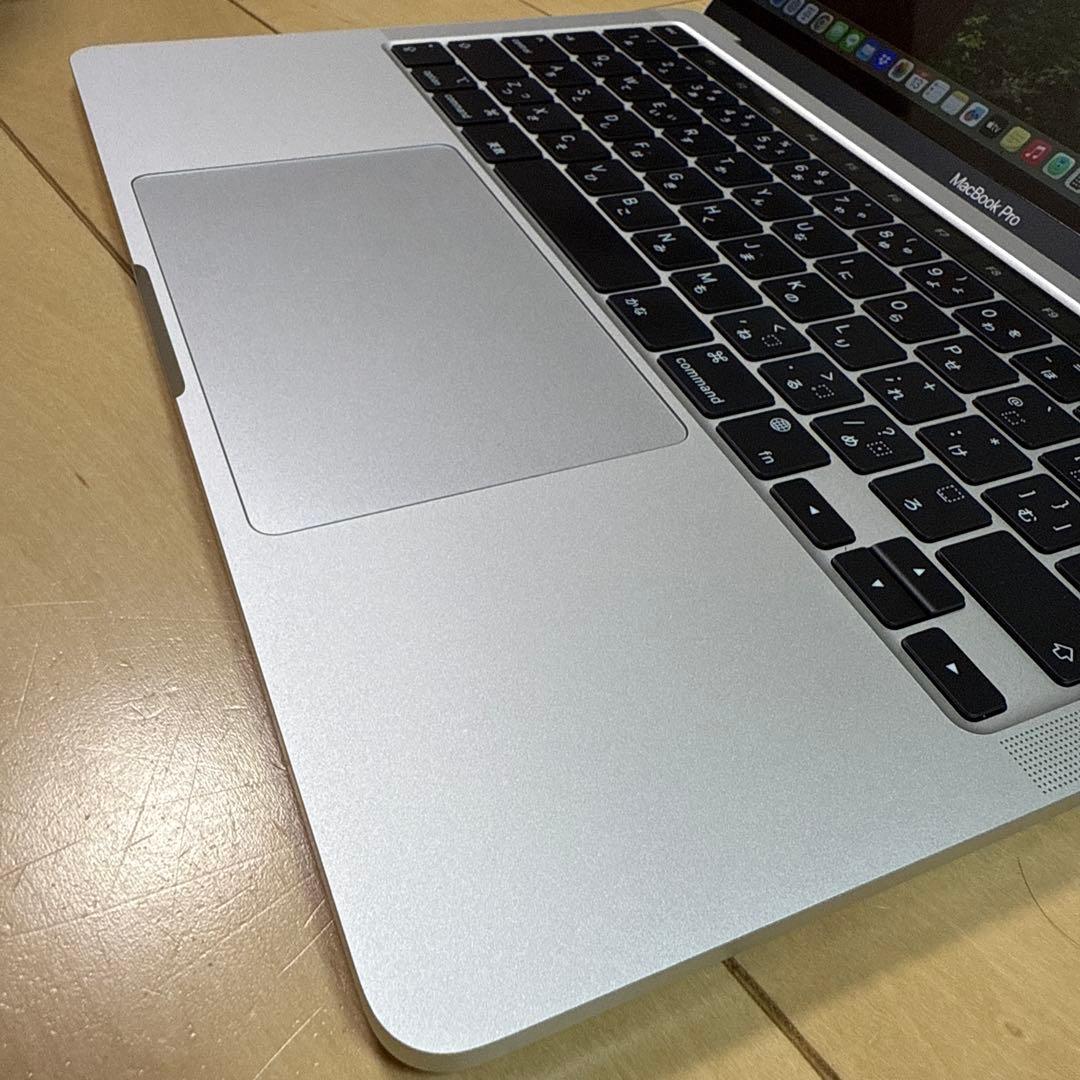MacBook Pro 2022 M2 13インチ 256GB タッチバー搭載