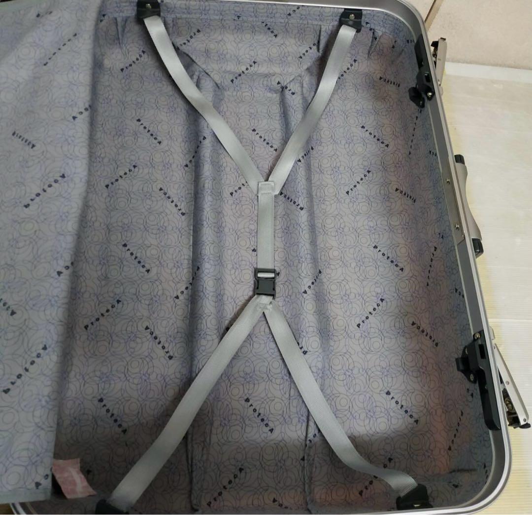 ProtecA エキノックス ライトα 96L ハンガー・鍵付き