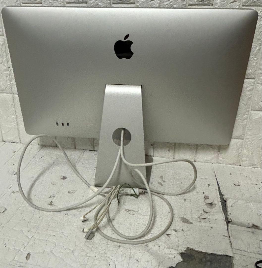 ディスプレイ・モニター本体 Apple LED Cinema Display 27 A1316