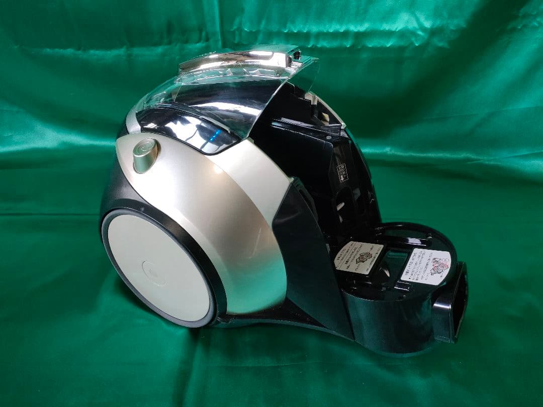 【状態良好】東芝クリーナー VC-YA712 掃除機 保証付