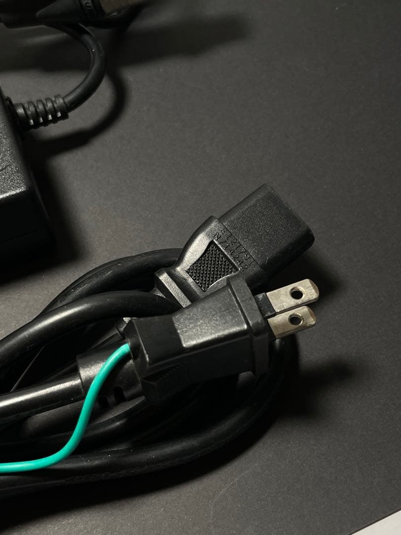 blackmagic ursa mini acアダプター