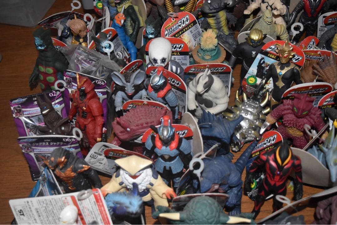 ウルトラマン　ウルトラ怪獣500 初版　フルセット　丸タグ　ソフビ