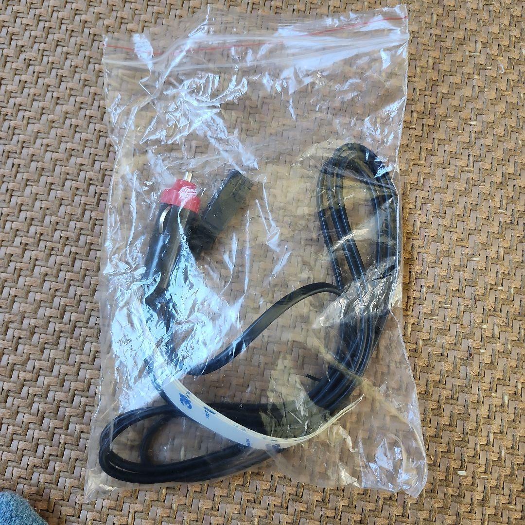 アーモンドアイG1７勝記念　自動販売機型保冷庫