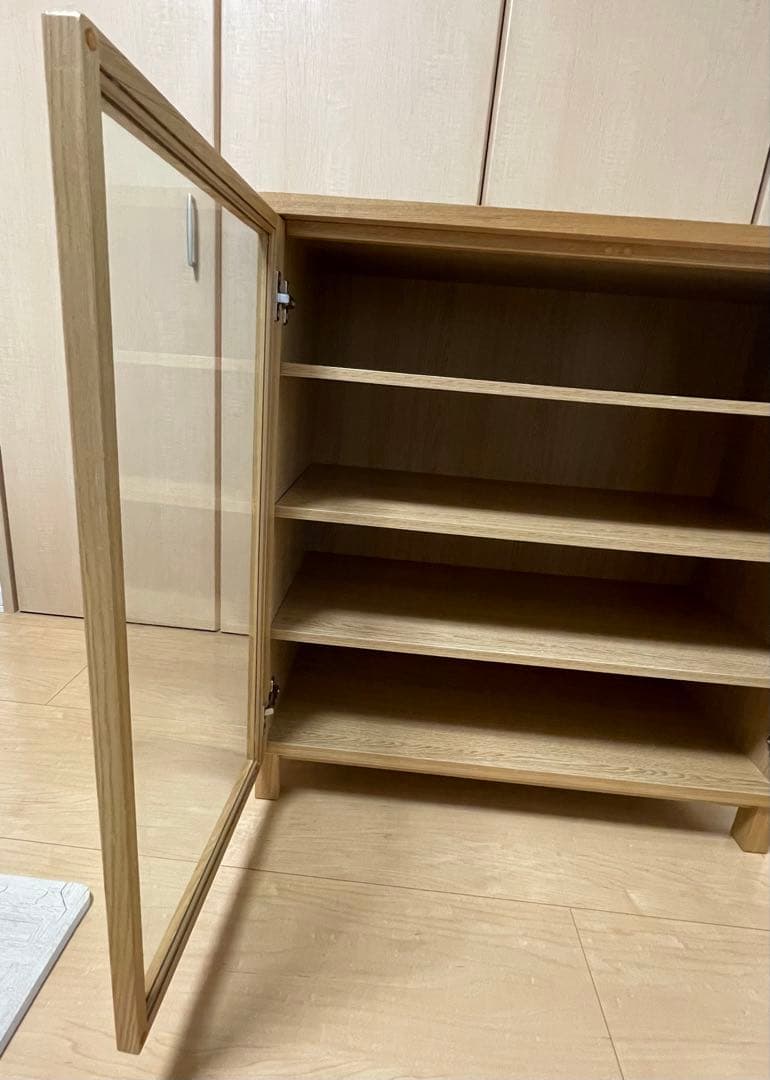 【11/22(土)まで特別値引】無印良品　脚付き木製キャビネットガラス扉