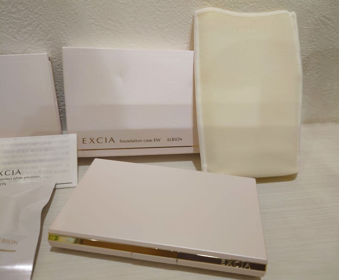 アルビオン　エクシアAL ステイパーフェクトエマルジョンNA201　ケース