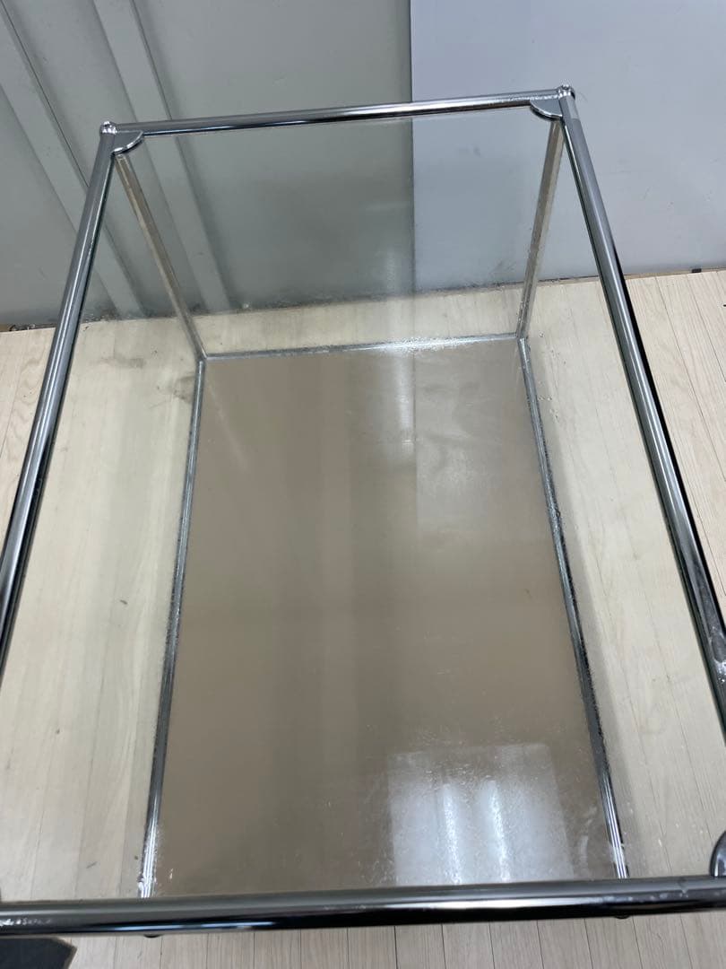 USM ハラー　コーヒーテーブル