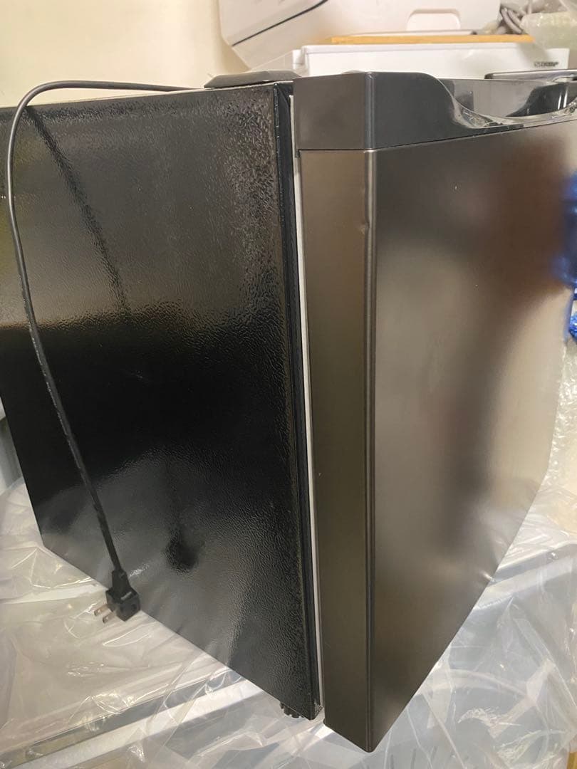 31L冷凍・冷蔵庫 （MAXZEN 前開き冷凍庫 JR031ML01GM）