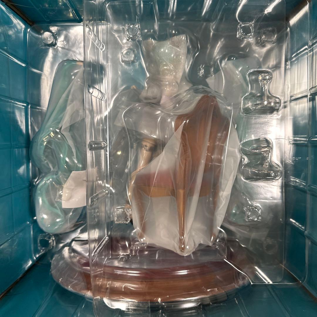 初音ミク Rose Cage Ver. 1/7フィギュア