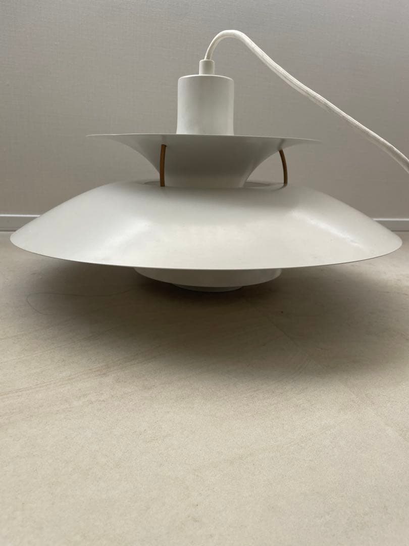 ph5 ルイスポールセン　アクタス　ホワイト　ヤマギワ　ペンダントライト