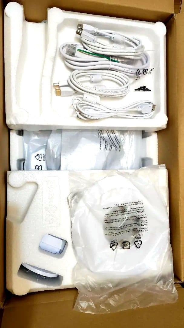 【匿名配送】EIZO FlexScan EV2460-WT 新品【送料込】